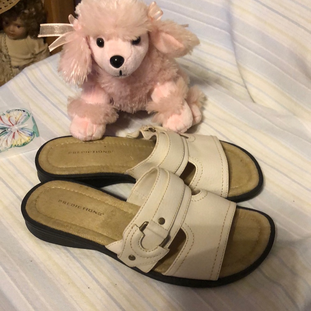 Prediction 6 1/2 wide flat sandals